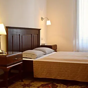  Апартаменты In Historical Building With Free Private Parking Венгрия