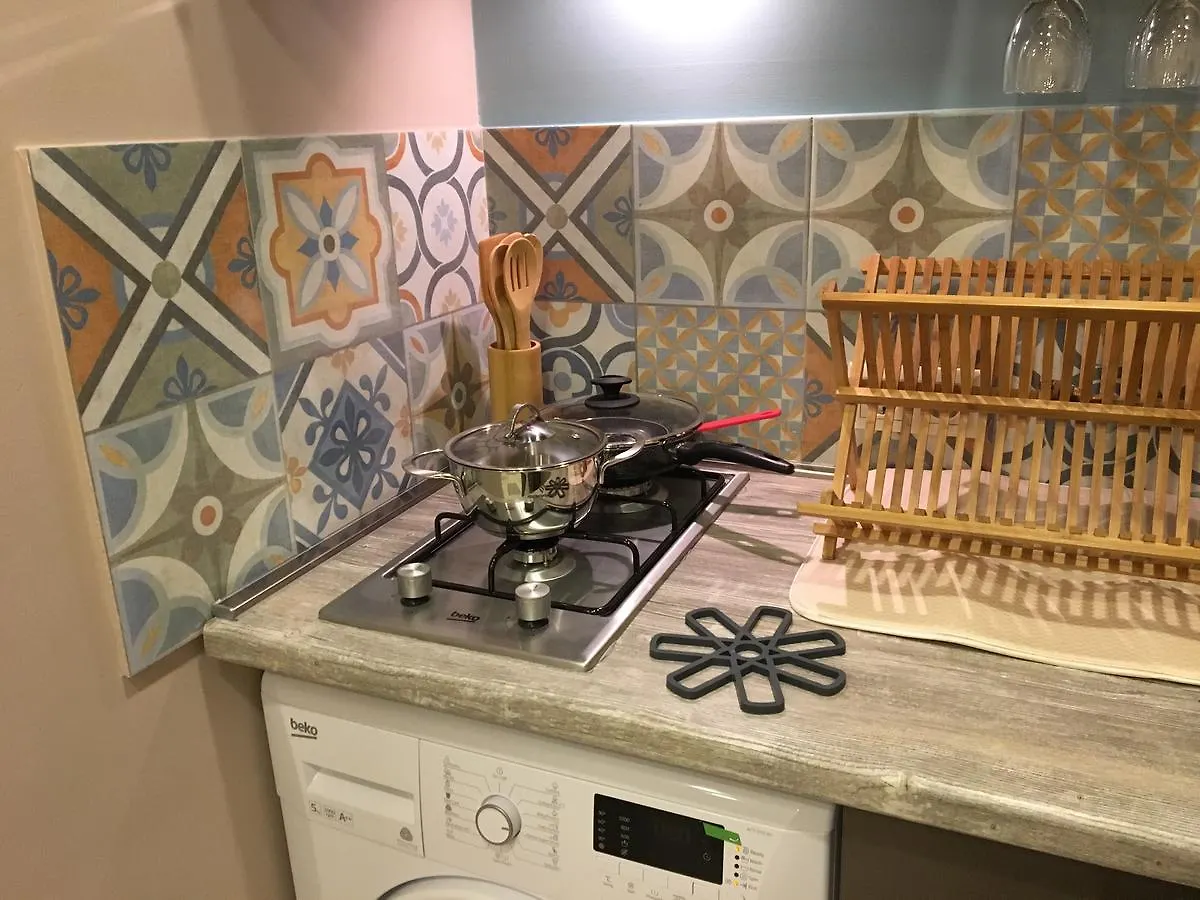 شقة تبليسي لاو 0*,  جورجيا